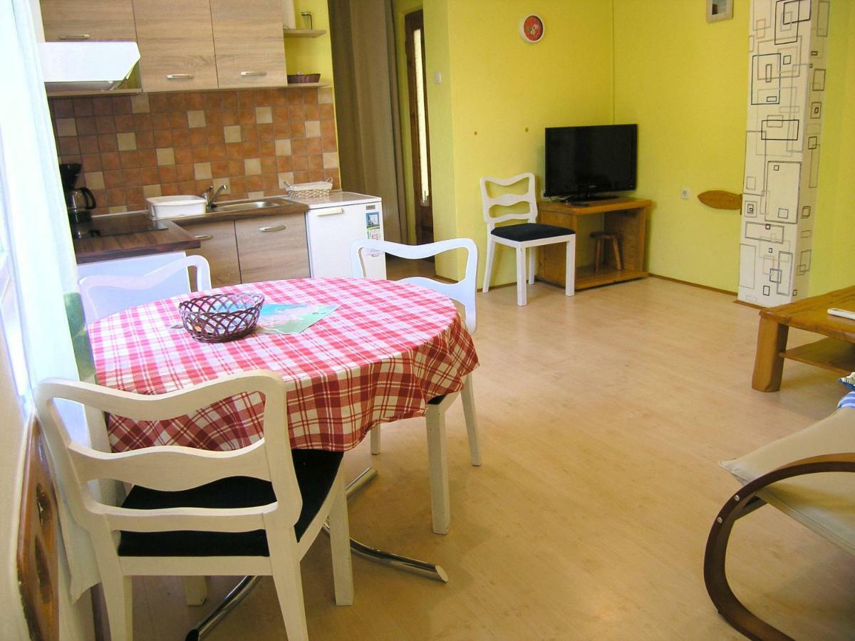 Apartment Danilo Krk Town Exterior foto